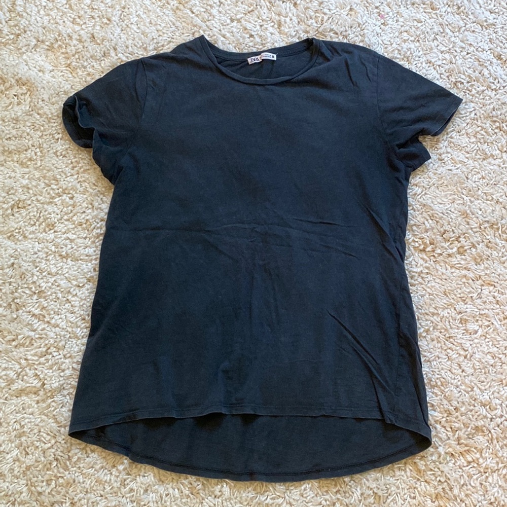Zara Tee